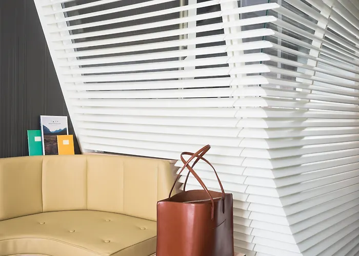 Okko Centre Отель Гренобль