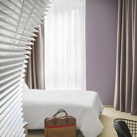 Okko Hotels Grenoble Centre 4*