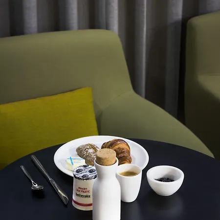 Okko Hotels Grenoble Centre Hotel 4*